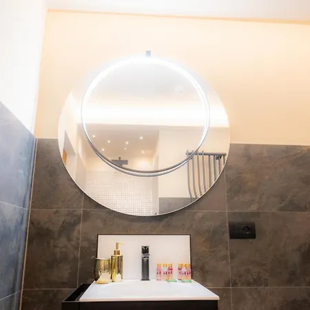 בית הארחה La Signoria Relais פררה