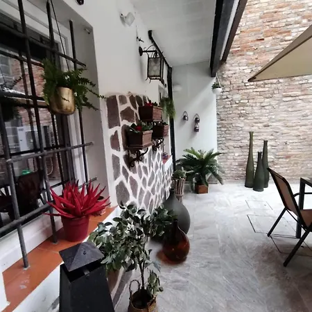 La Signoria Relais * פררה